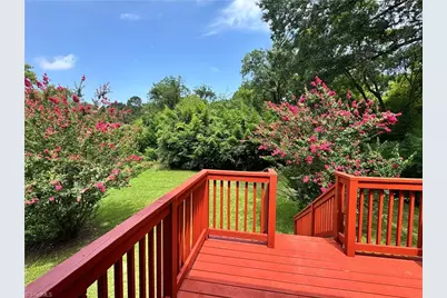 820 Chandler Avenue, Burlington, NC 27217 - Photo 1