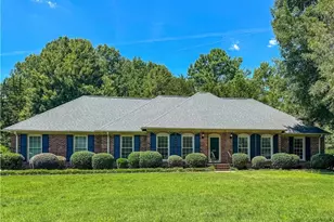 2009 Westover Terrace, Burlington, NC 27215 - Photo 1