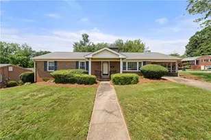 2801 Deerwood Dr, Winston-Salem, NC 27103 - Photo 1