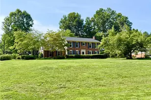 1301 Woodbrook Dr, Kernersville, NC 27284 - Photo 1