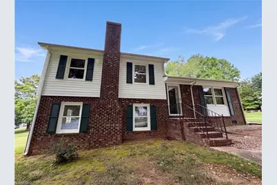 1040 Shenandoah Court, Winston-Salem, NC 27103 - Photo 1