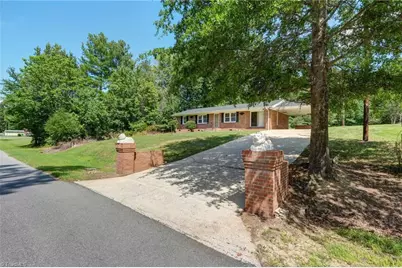 199 Rolling Hill Drive, Reidsville, NC 27320 - Photo 1