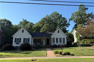 2620 Forest Dr, Winston-Salem, NC 27104 - Photo 1