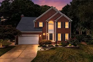 7 Timber Ridge Ct, Greensboro, NC 27407 - Photo 1