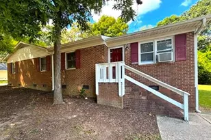 2204 Delta Pl, Greensboro, NC 27406 - Photo 1
