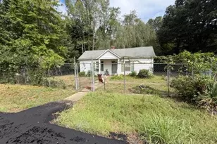 193 Nance St, Eden, NC 27288 - Photo 1