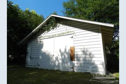 808 Cary Memorial Dr, Pensacola, FL 32505 - Photo 2