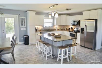 4322 Cloverwood Ct, Gulf Breeze, FL 32563 - Photo 6