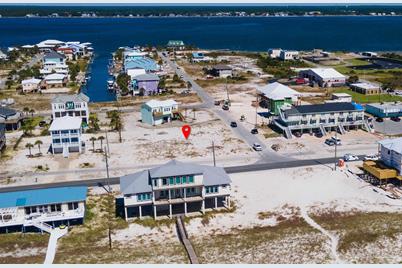 8212 Gulf Blvd, Navarre Beach, FL 32566 - Photo 8