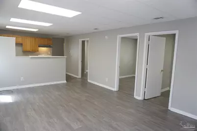 2709 N Davis Hwy, Pensacola, FL 32503 - Photo 10