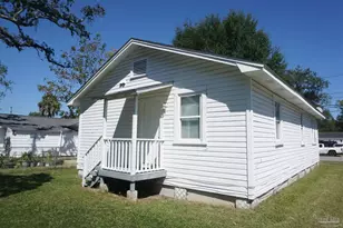 2709 N Davis Hwy, Pensacola, FL 32503 - Photo 2