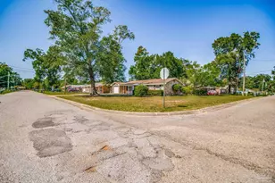 3590 Gatewood Dr, Pensacola, FL 32514 - Photo 34