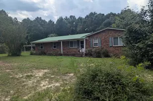 8271 Mobile Hwy, Pensacola, FL 32526 - Photo 2