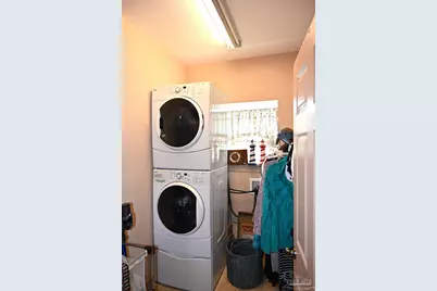 1783 Thresher Dr, Navarre, FL 32566 - Photo 28