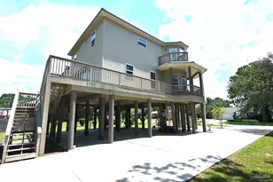 1783 Thresher Dr, Navarre, FL 32566 - Photo 6