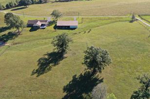 1011 Jacks Branch Rd - Photo 4