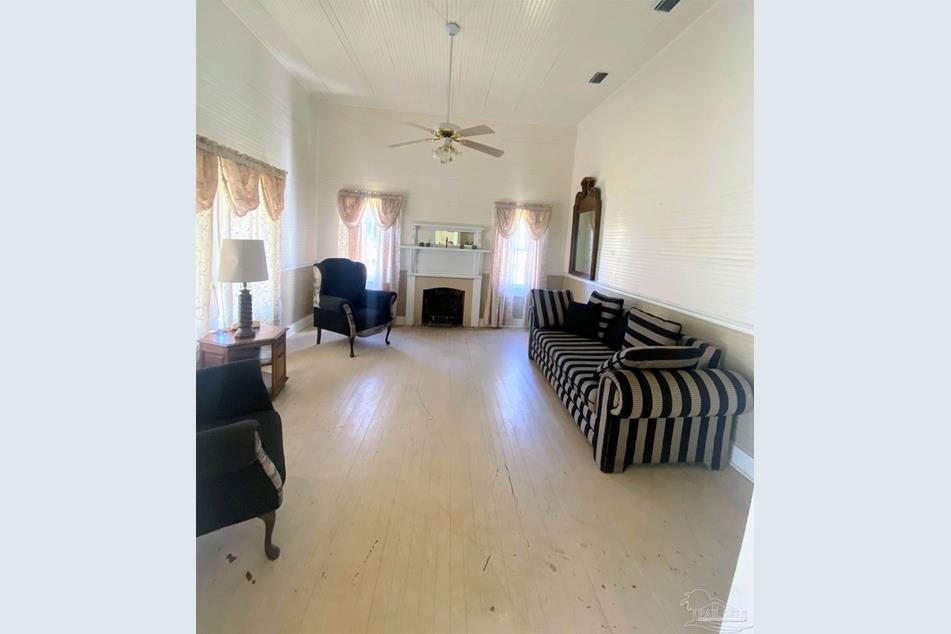 122 2nd Ave, Millry, AL 36558 MLS 636017 Coldwell Banker