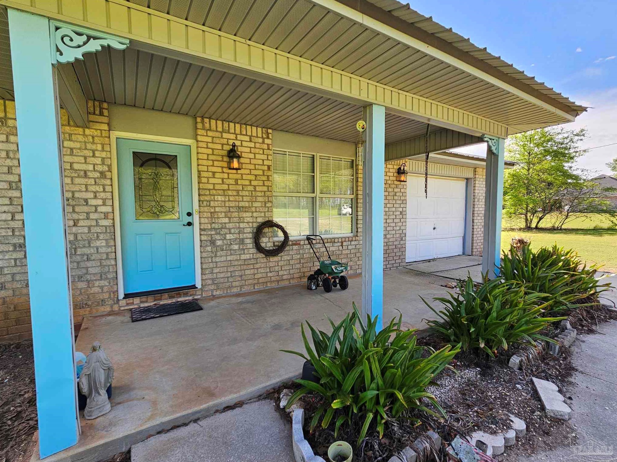 2990 Pine Barren Rd, Mc David, FL 32568