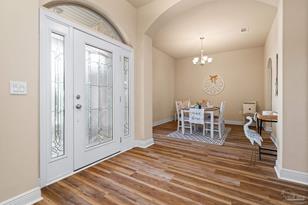 5542 Hannah Street - Photo 4