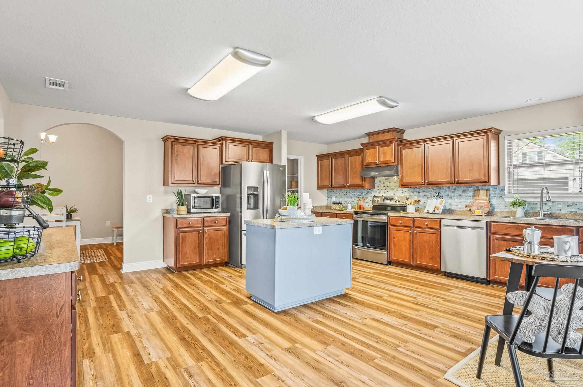 5542 Hannah St, Milton FL  32570-2922 exterior