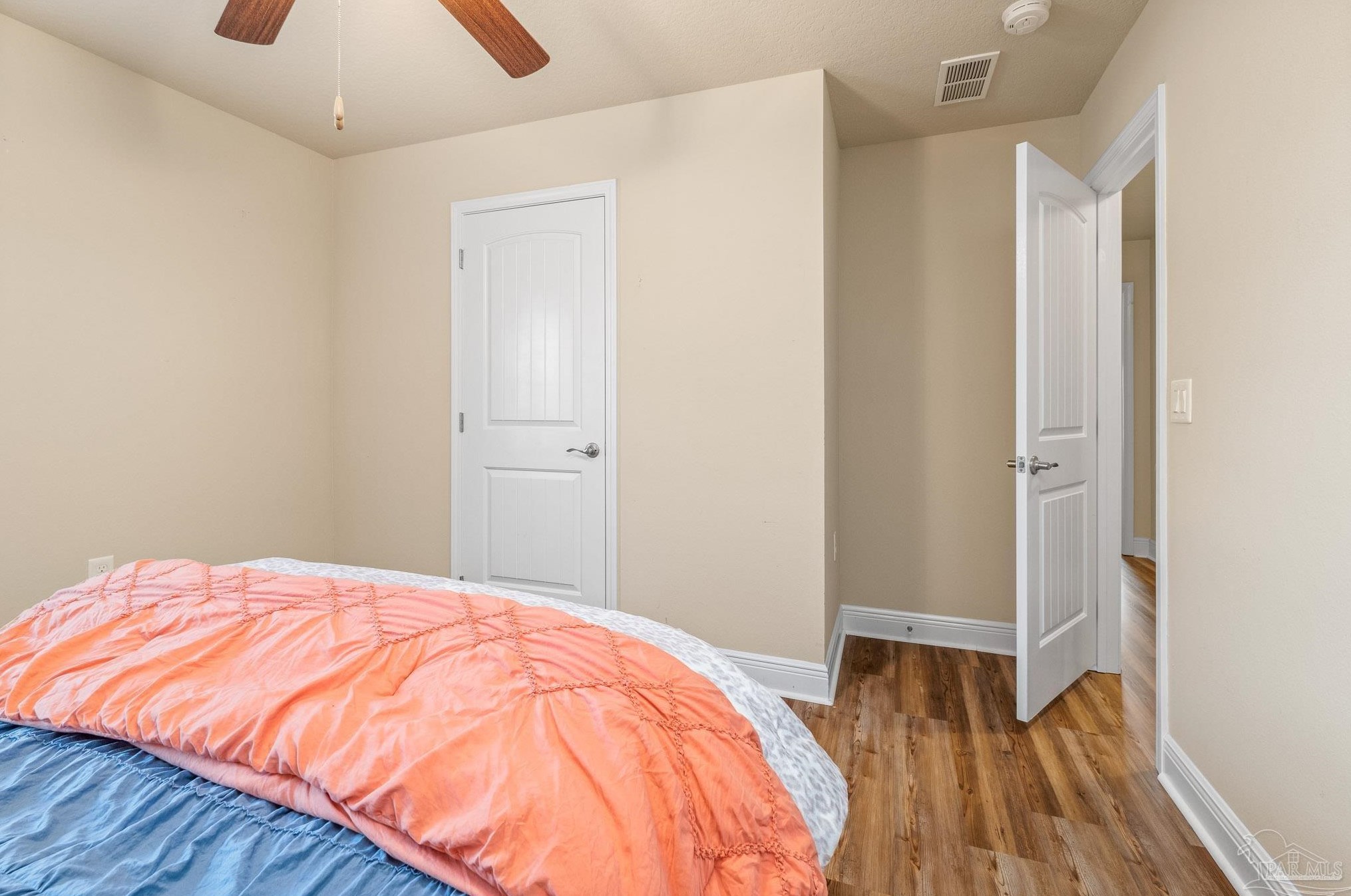 5542 Hannah St, Milton FL  32570-2922 exterior