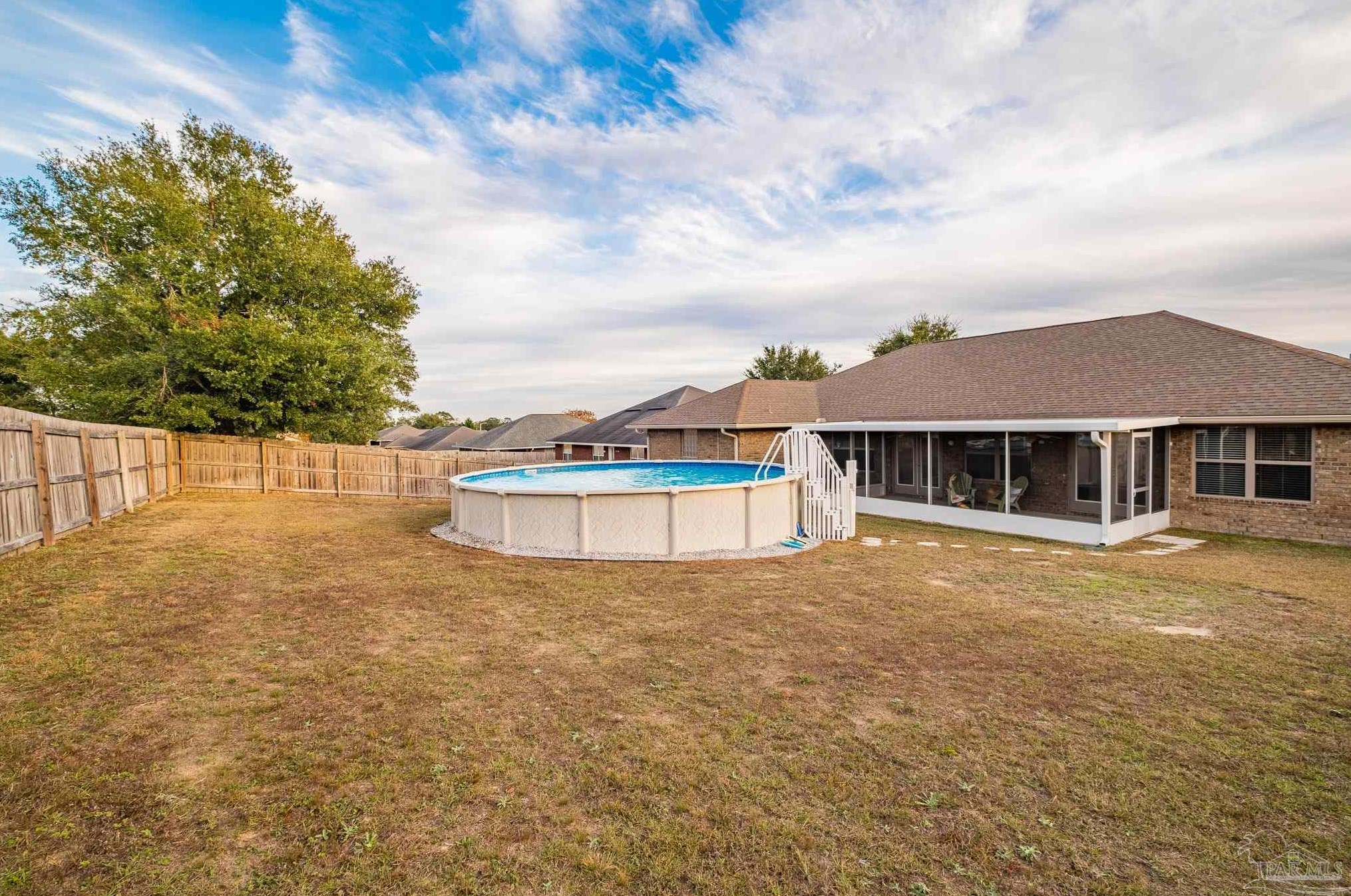 5542 Hannah St, Milton FL  32570-2922 exterior