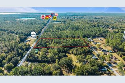 4201 Garcon Point Rd, Milton, FL 32583 - Photo 1