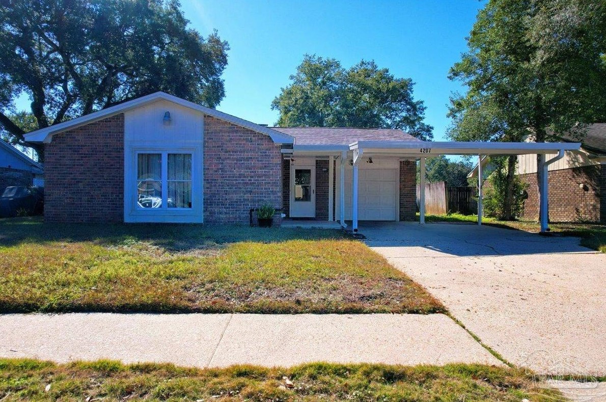4207 Elmcrest Dr, Pensacola, FL 32504-6716
