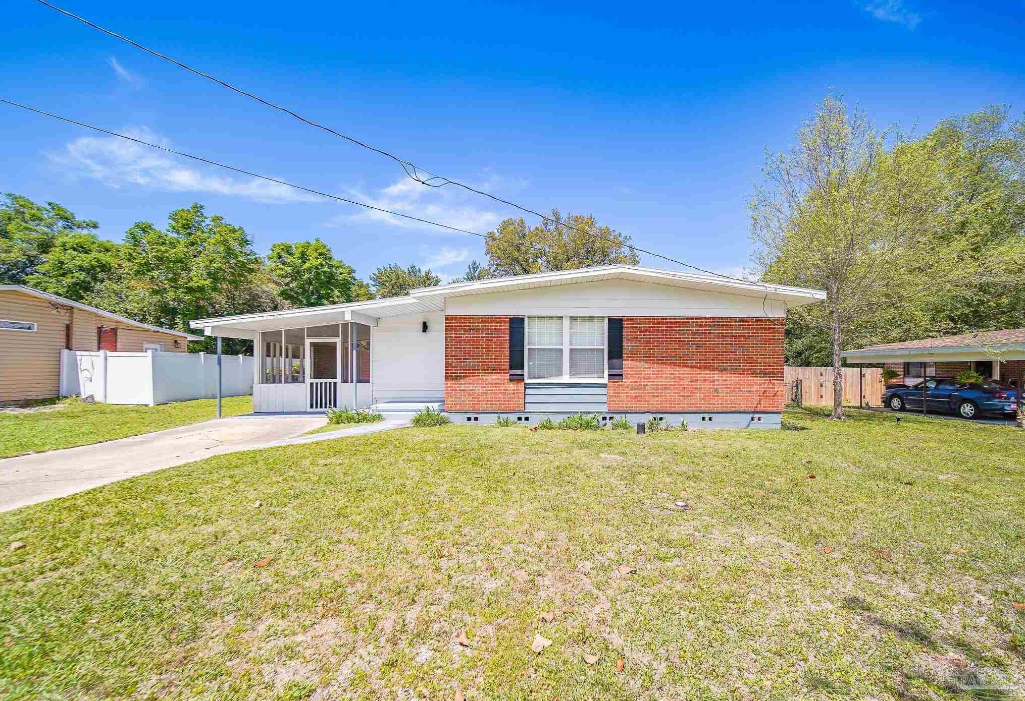 3250 Adrian Rd, Pensacola, FL 32504