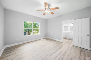 2318 W Lakeview Ave, Pensacola, FL 32505 - Photo 12