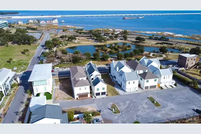 151 S 9th Ave, Pensacola, FL 32502 - Photo 18