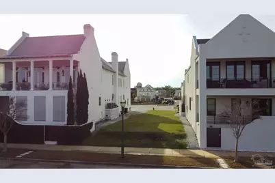 151 S 9th Ave, Pensacola, FL 32502 - Photo 8