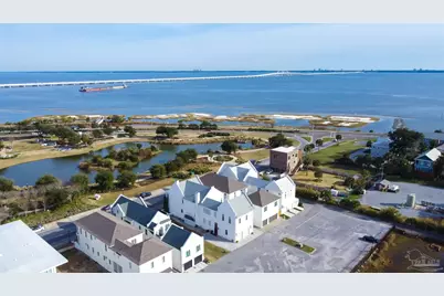 151 S 9th Ave, Pensacola, FL 32502 - Photo 10