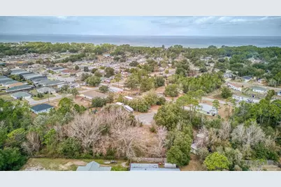 5609 Monument Ct, Gulf Breeze, FL 32563 - Photo 14