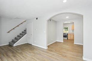 4181 Ciudad Dr - Photo 4