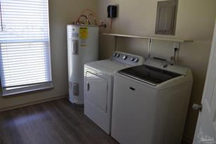 8361 Carl Dean St, Pensacola, FL 32514 - Photo 10