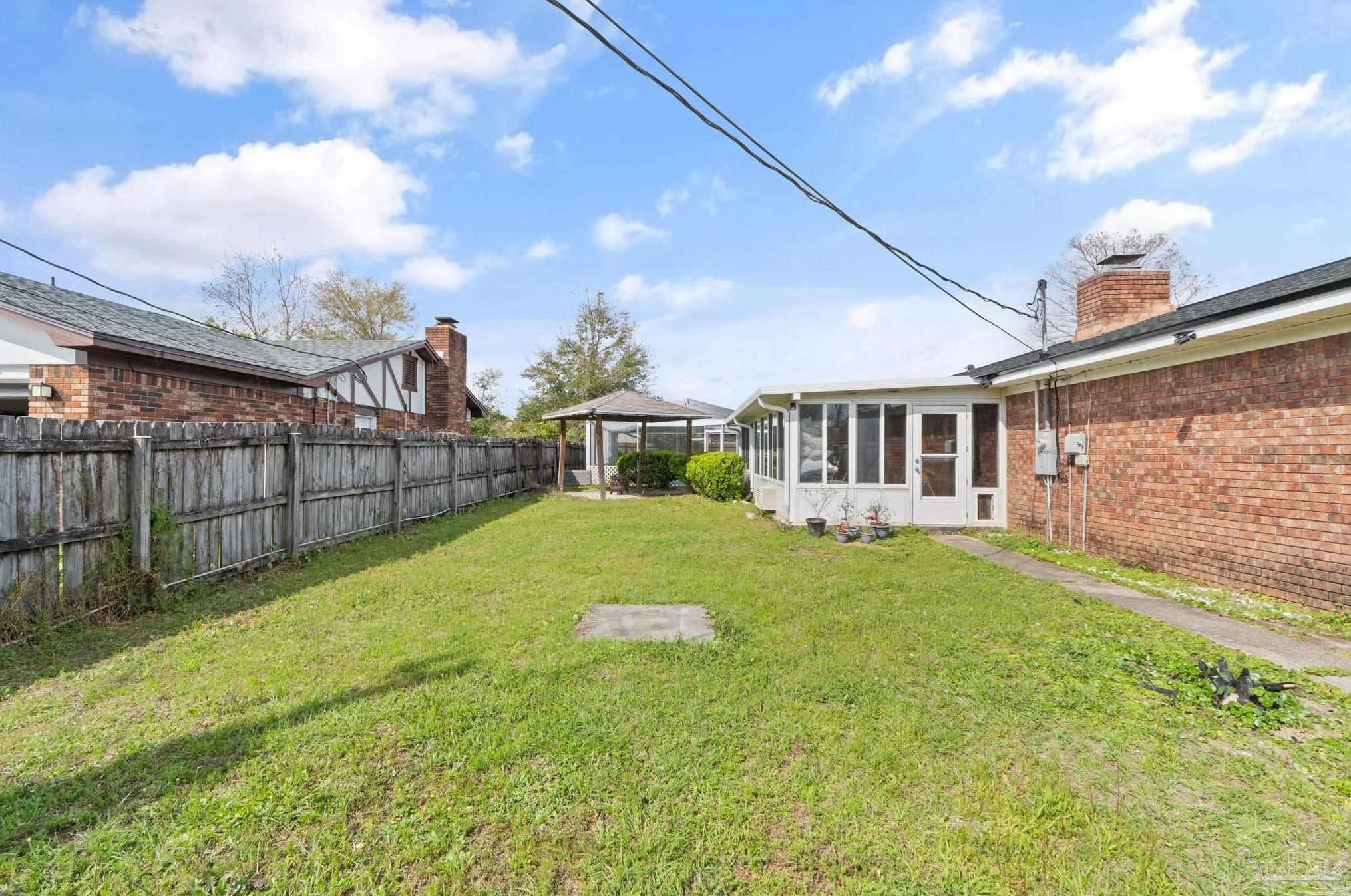 5835 Vestavia Ln, Pensacola FL  32526-1762 exterior