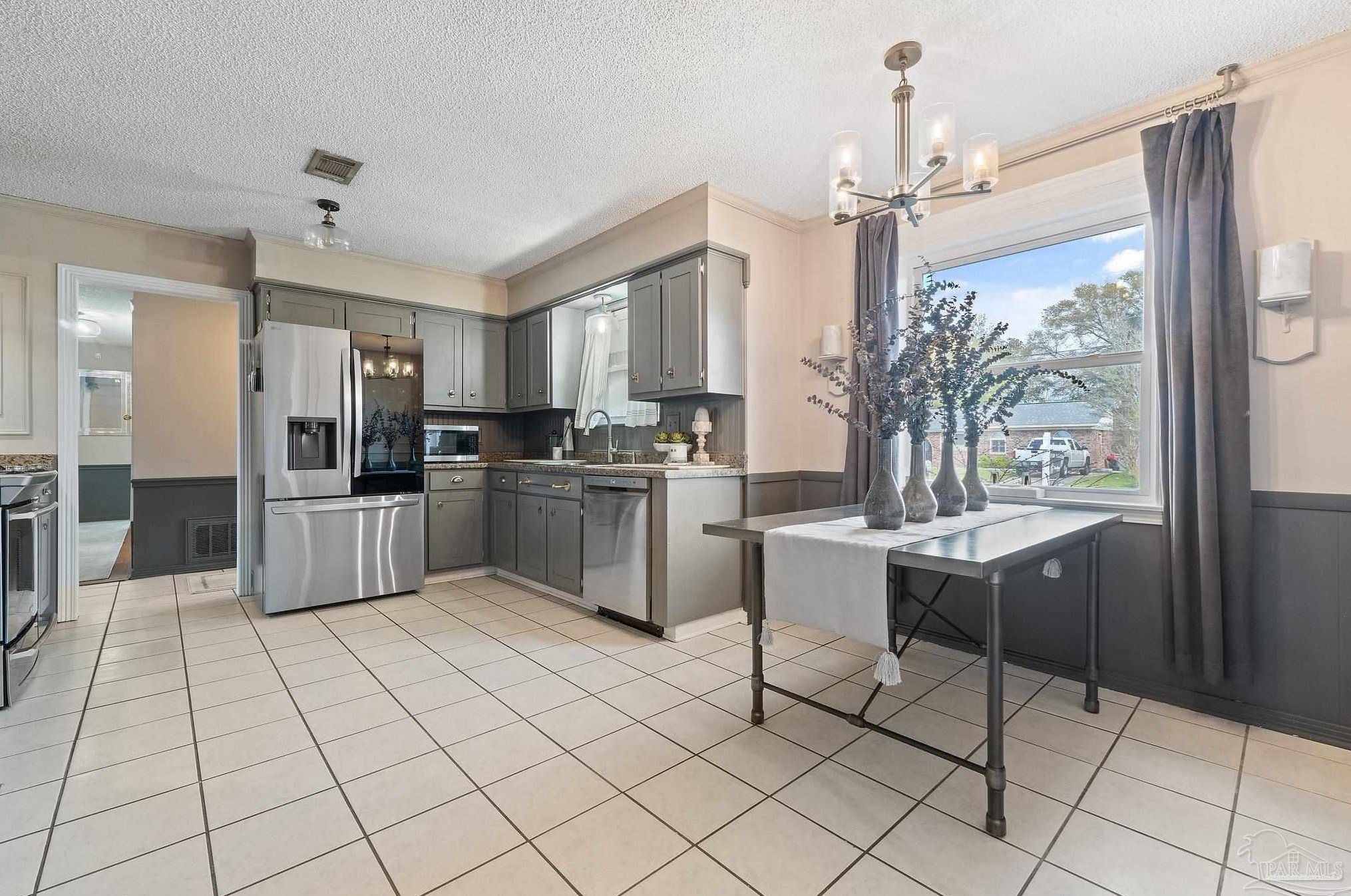 5835 Vestavia Ln, Pensacola FL  32526-1762 exterior