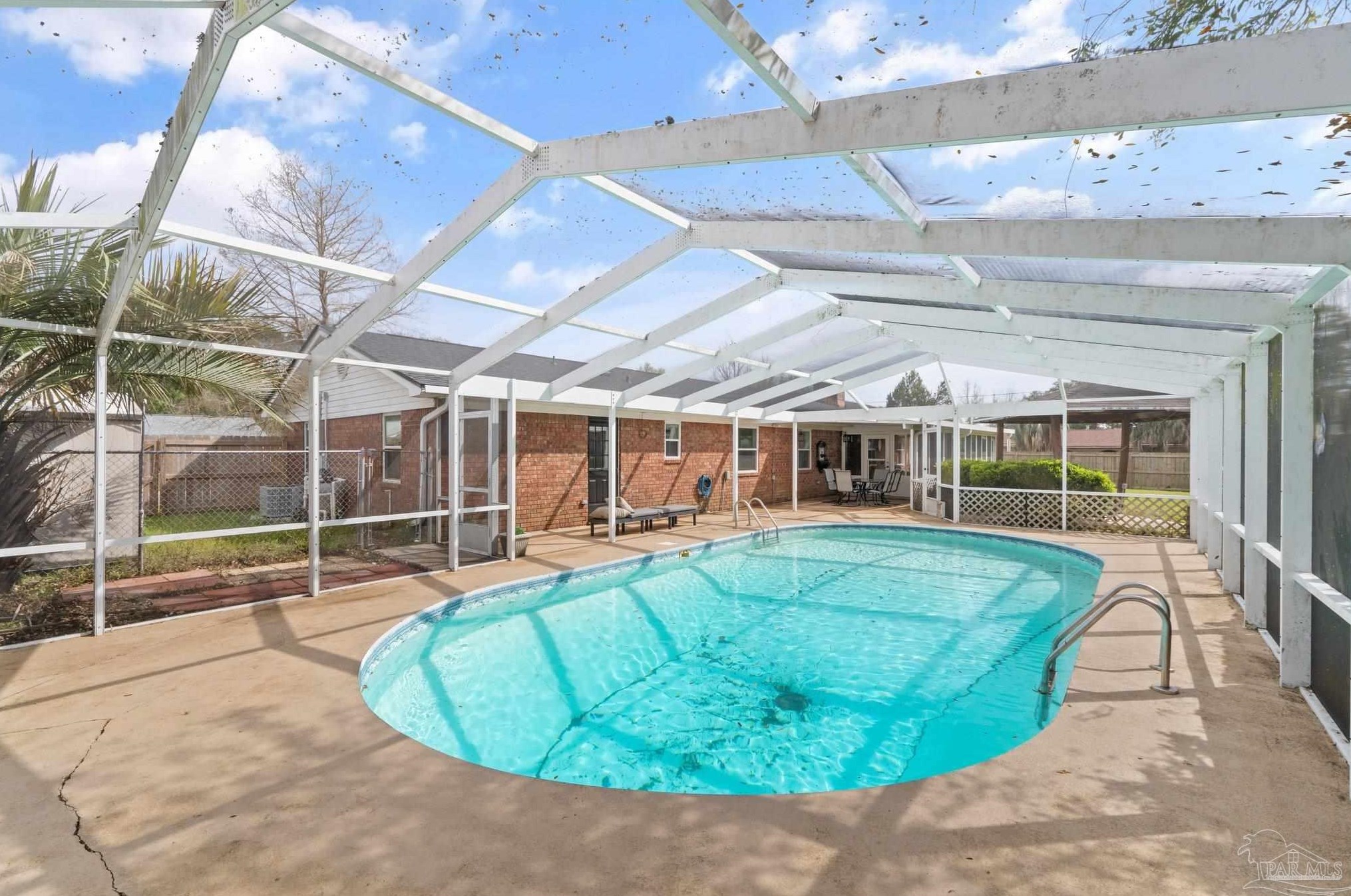 5835 Vestavia Ln, Pensacola FL  32526-1762 exterior