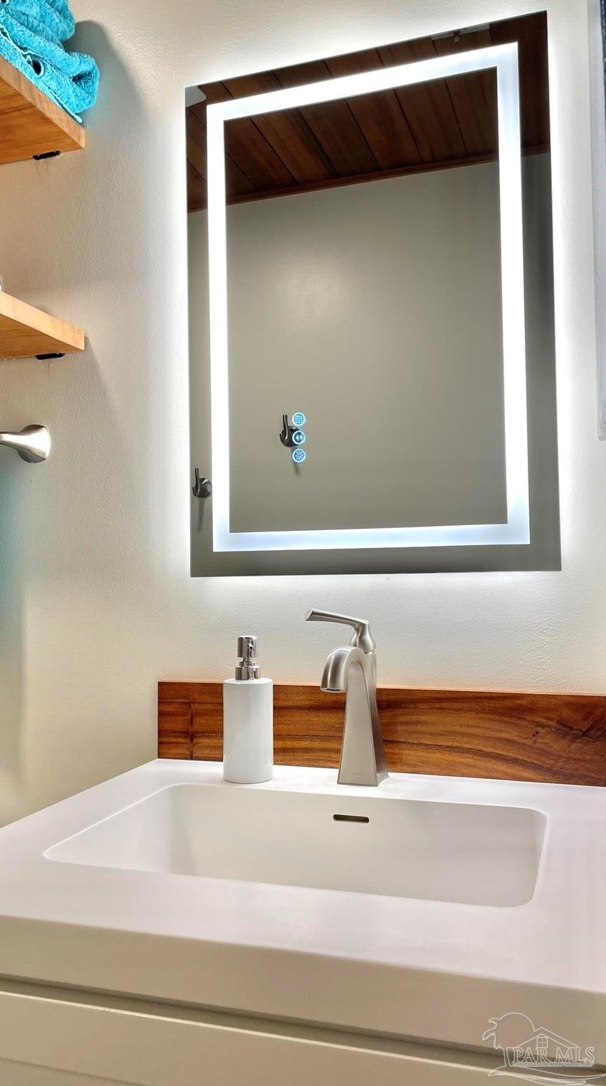 508 Bobwhite Dr, Pensacola FL  32514-1401 exterior