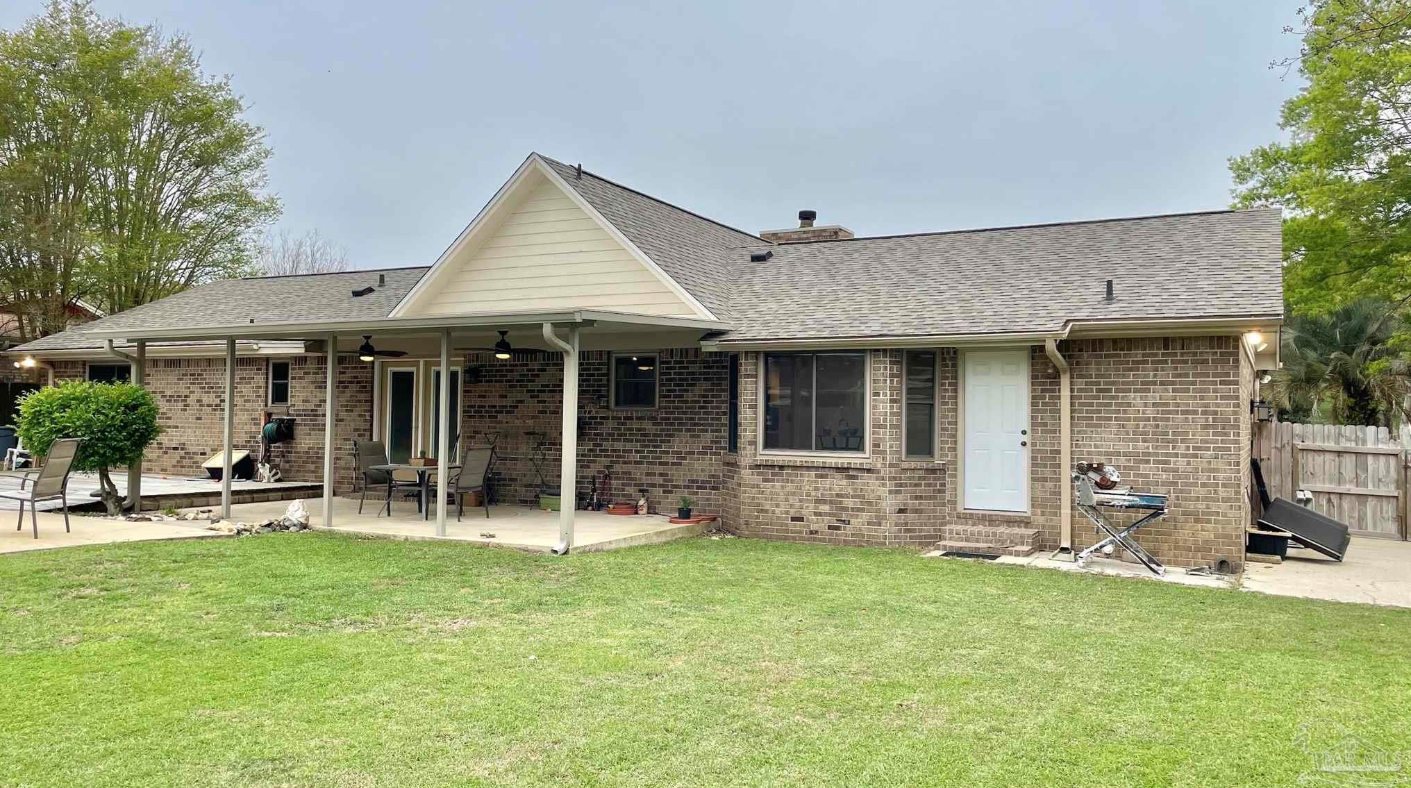 508 Bobwhite Dr, Pensacola FL  32514-1401 exterior