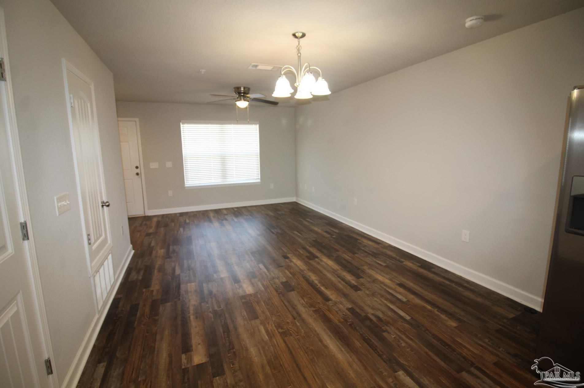 150 S Crow Rd #1703, Pensacola, FL 32506