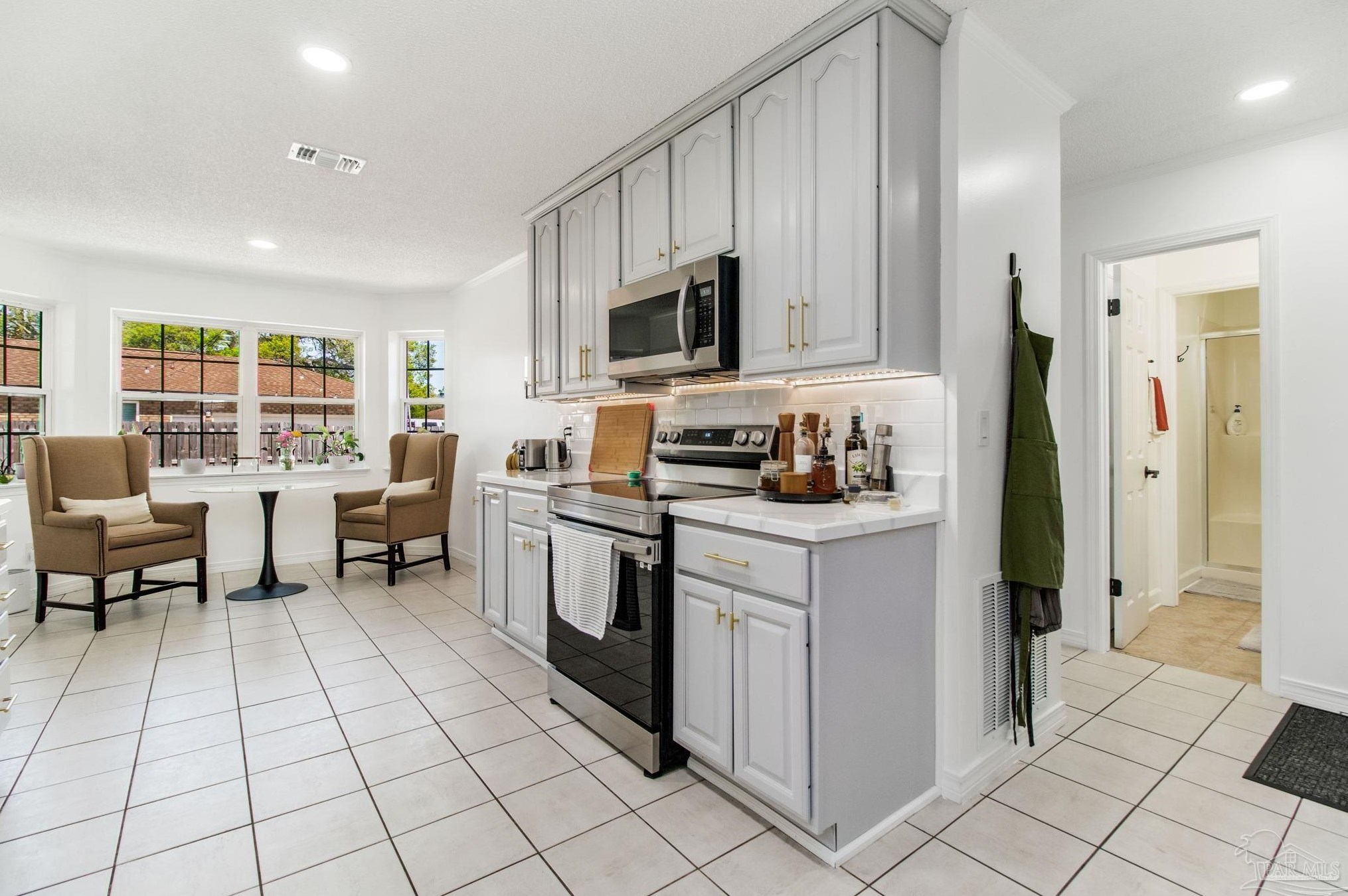 315 61st Ave, Pensacola FL  32506-5210 exterior