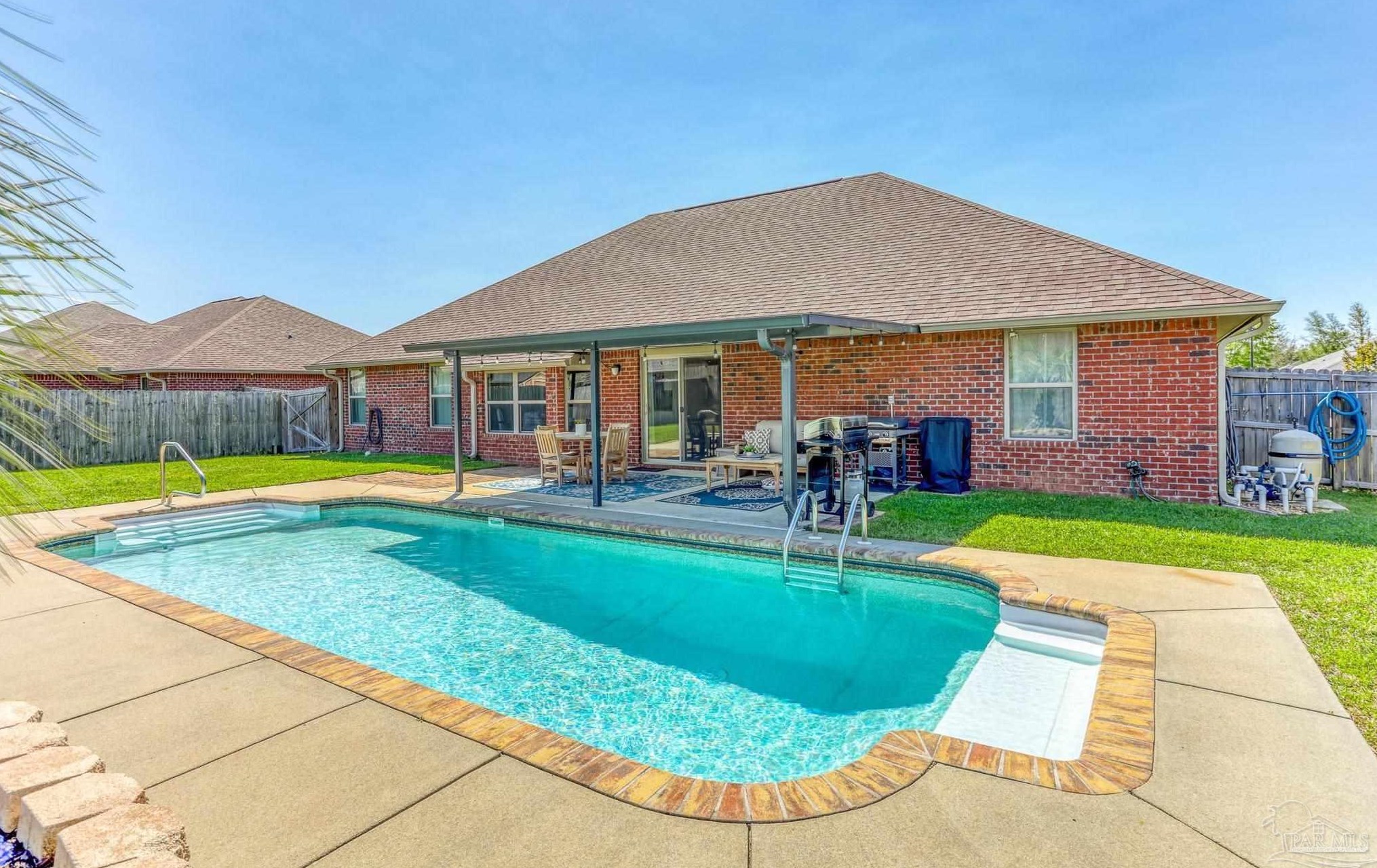 6067 Winchester Cir, Milton, FL 32570