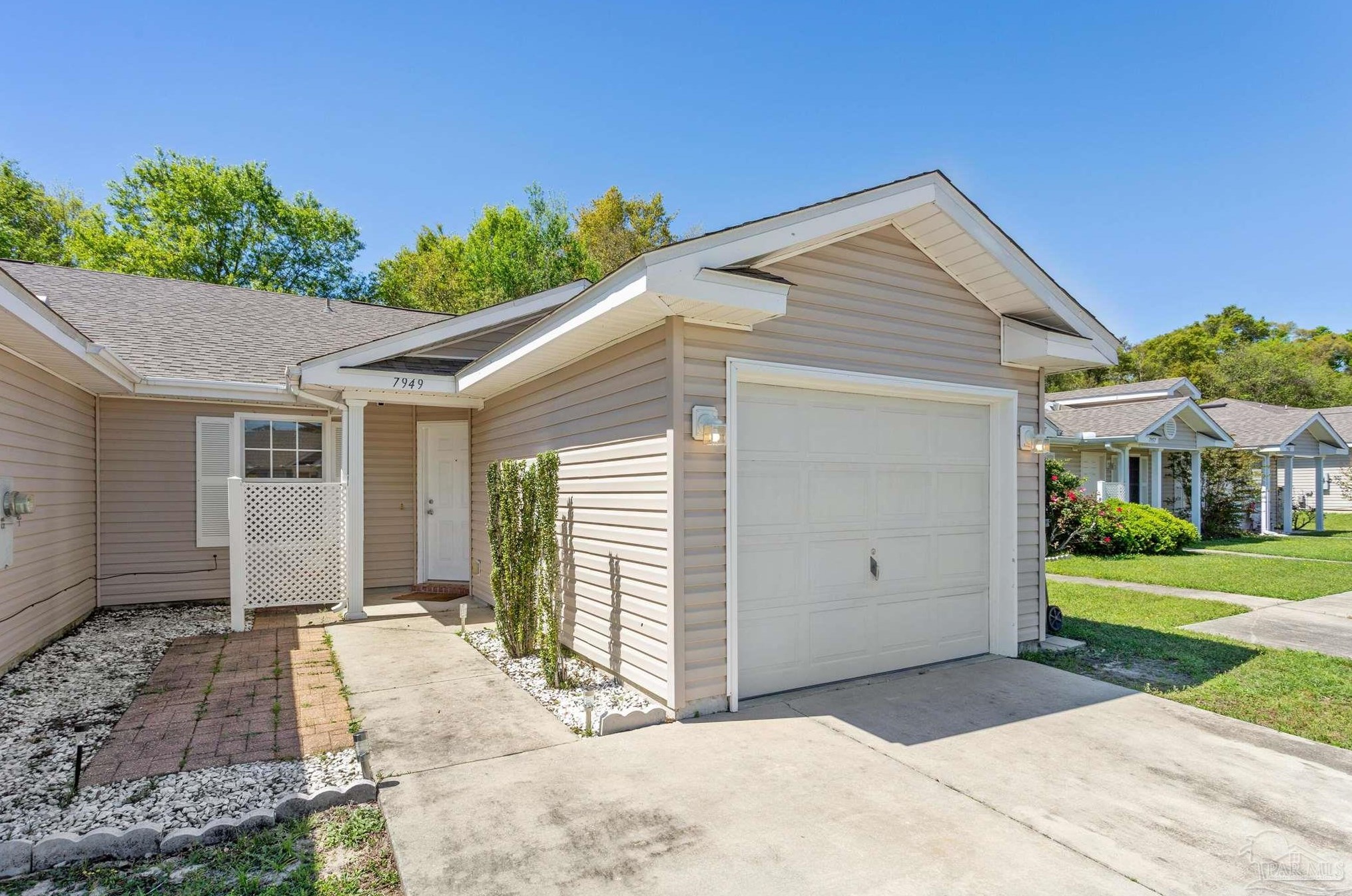 7949 Stonebrook Dr, Pensacola, FL 32514-1927