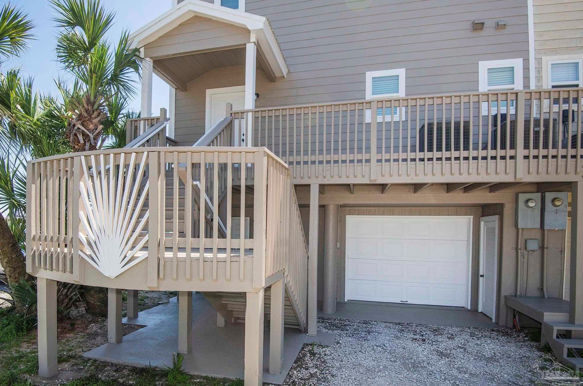 10125 Sinton Dr, Pensacola, FL 32507-9152