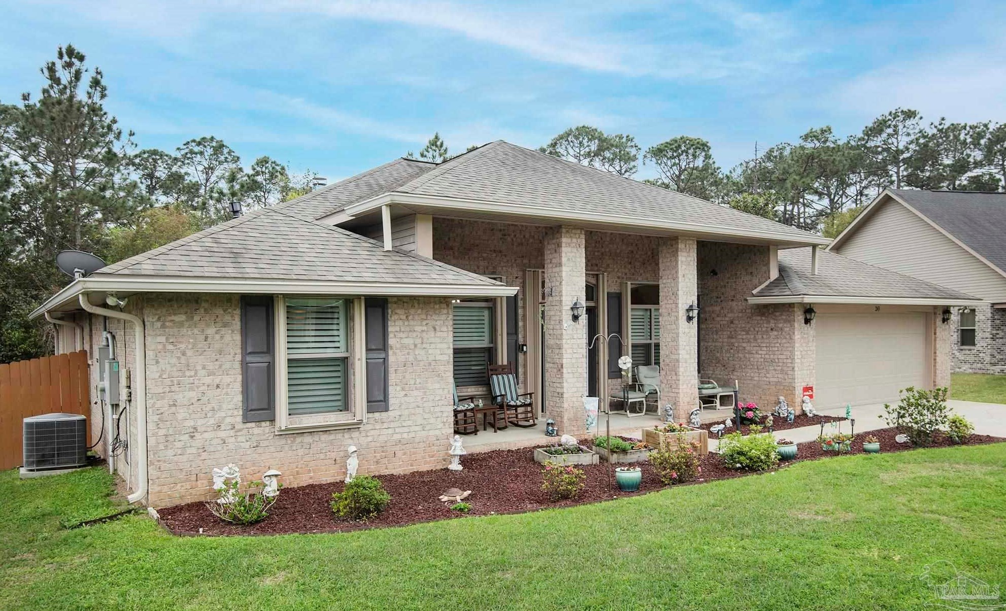 243 Tree Swallow Dr, Pensacola, FL 32503-9001