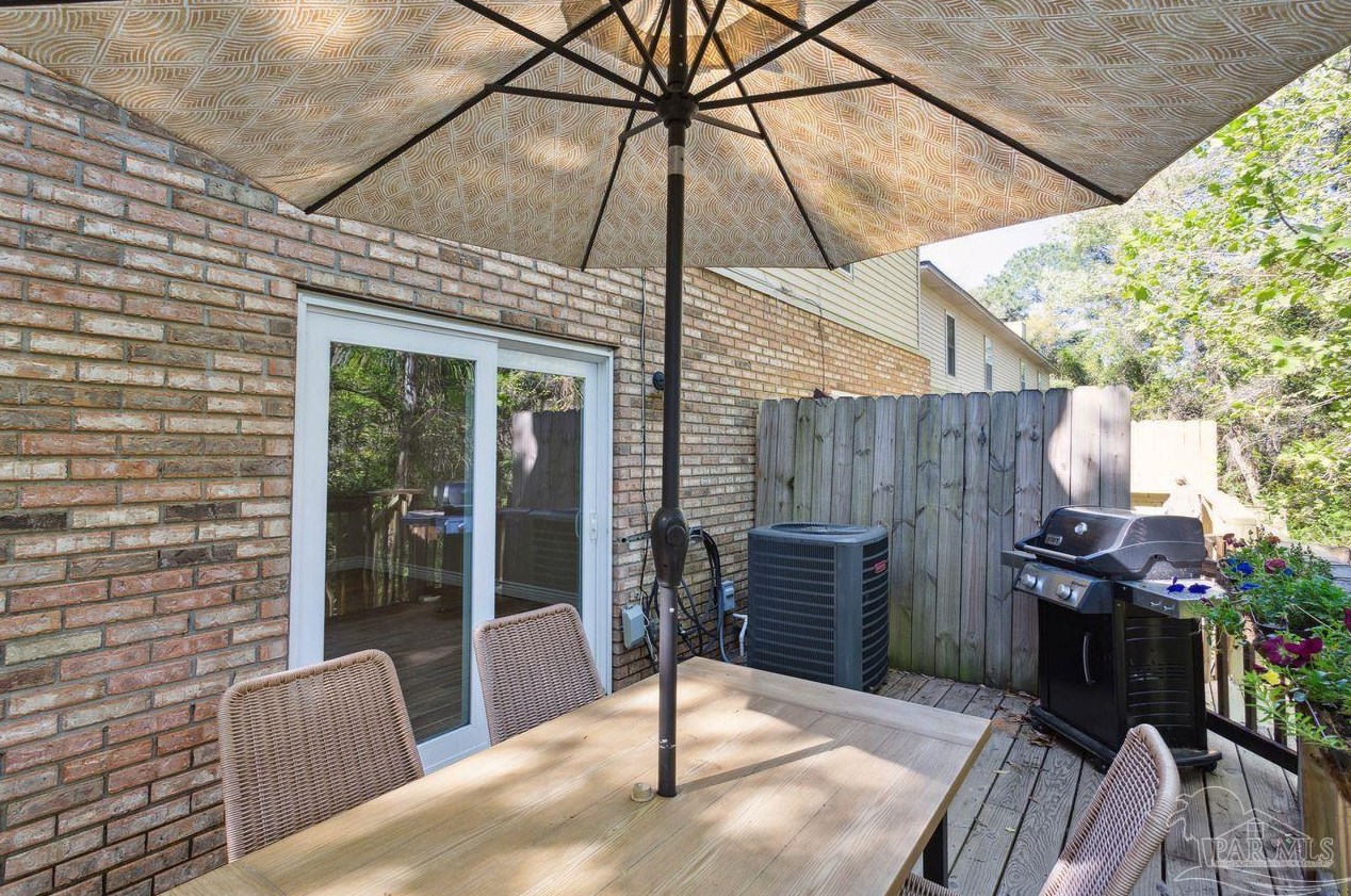 10199 Vixen Pl, Pensacola FL  32514-7158 exterior