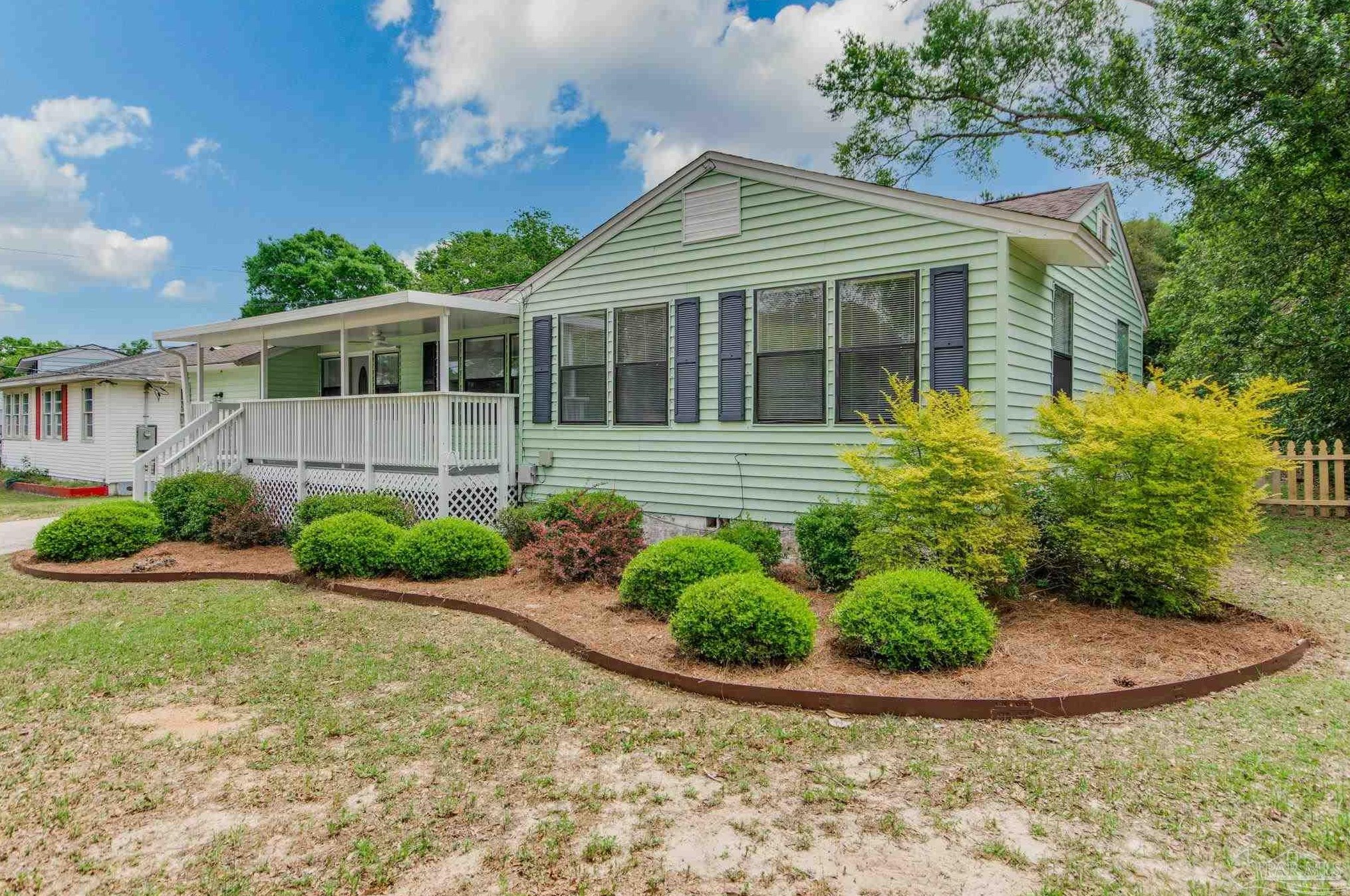 635 Lakewood Rd, Pensacola, FL 32507-2433
