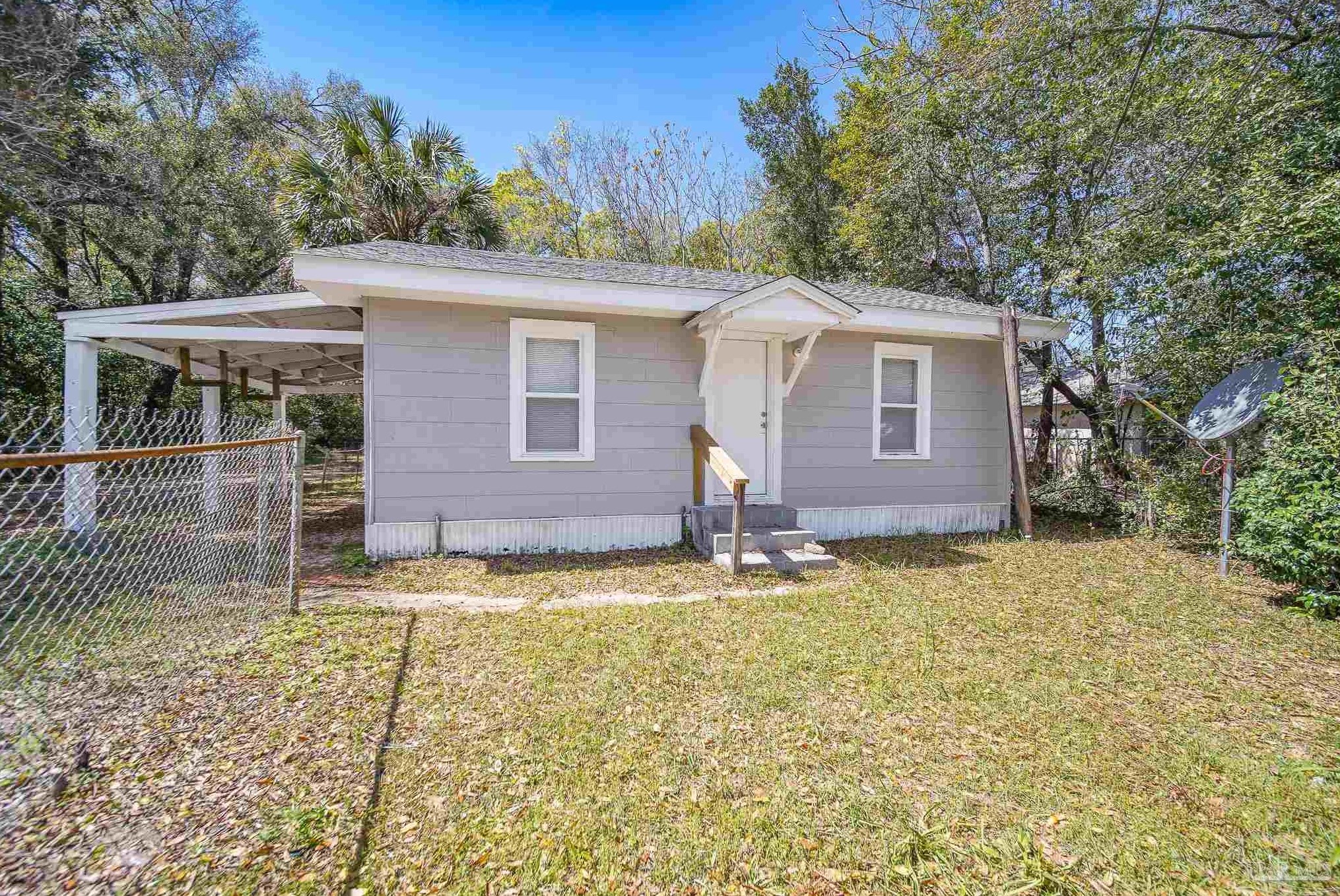 913 N 69th Ave, Pensacola, FL 32506